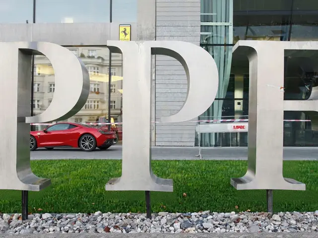 PPF: Čistý zisk propadl o 78 %, aktiva však rostou