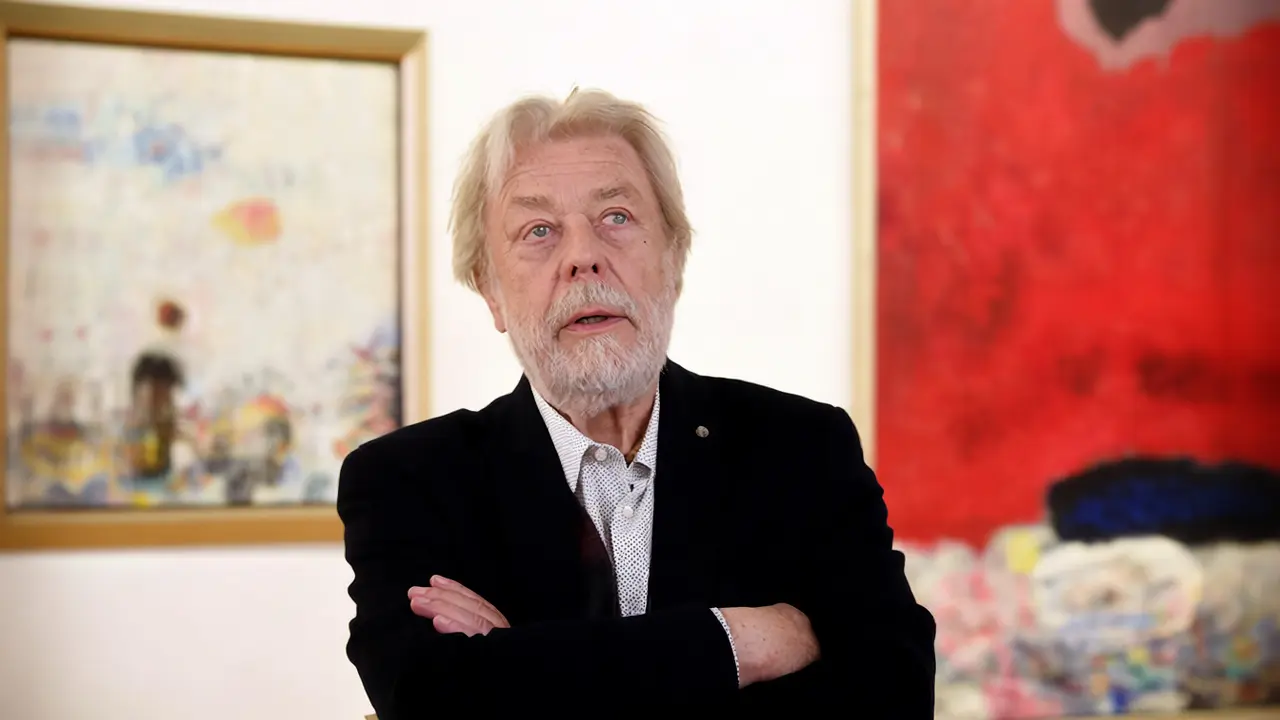 Jan Kanyza v Ostravě: Malířská výstava herce, který maluje od šedesátek